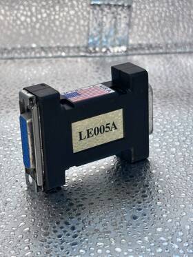 Cbca251619 Black Box 15 Pin Adapter By Le005a
