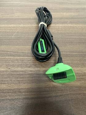 Lxu864 Insignia Play And Charge Cable For Xbox 360 Very Good 4e