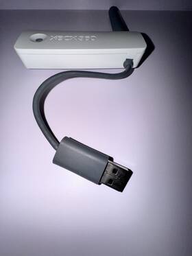 00260052312817 Microsoft Official Xbox 360 Wireless N Networking Adapter Untested