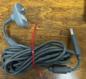B4y-00027 Microsoft Oem Xbox 360 Play And Charge Usb Cable Only B178