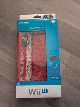 Nintendo 617885001147 New Super Mario Kit For Wii U Includes Stylus Silicone Bumper Case And Sk Inch G6