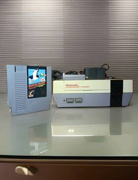 N28693264 Nintendo 1985 Console With 1 Game Rf Switch Pwr Supply/1- Owner/great Condition