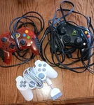 Video Game Controller Lot 3 Total See Pictures/description Xbox Playstation. Fixed Price $21.25.