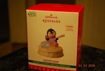 2017 Hallmark Groovin Guitar Penguin Merry Music Makers Power Cord Xmas Ornament. Fixed Price $32.95.