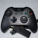 Microsoft Xbox One Windows Pc Wireless Controller Adapter Model 1713 1697. Fixed Price $34.86.